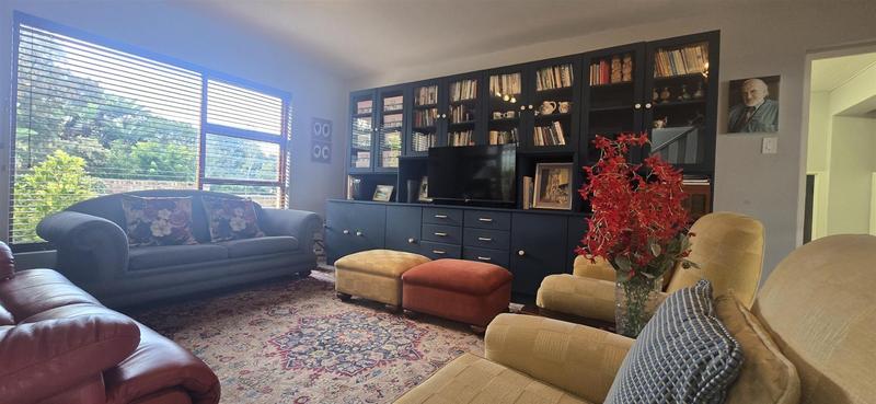 5 Bedroom Property for Sale in Hersham Western Cape